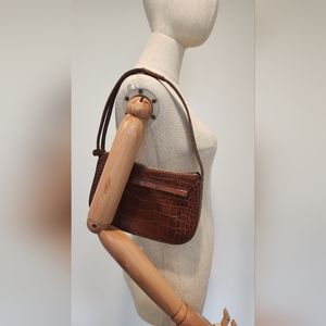 Brown small shoulder bag